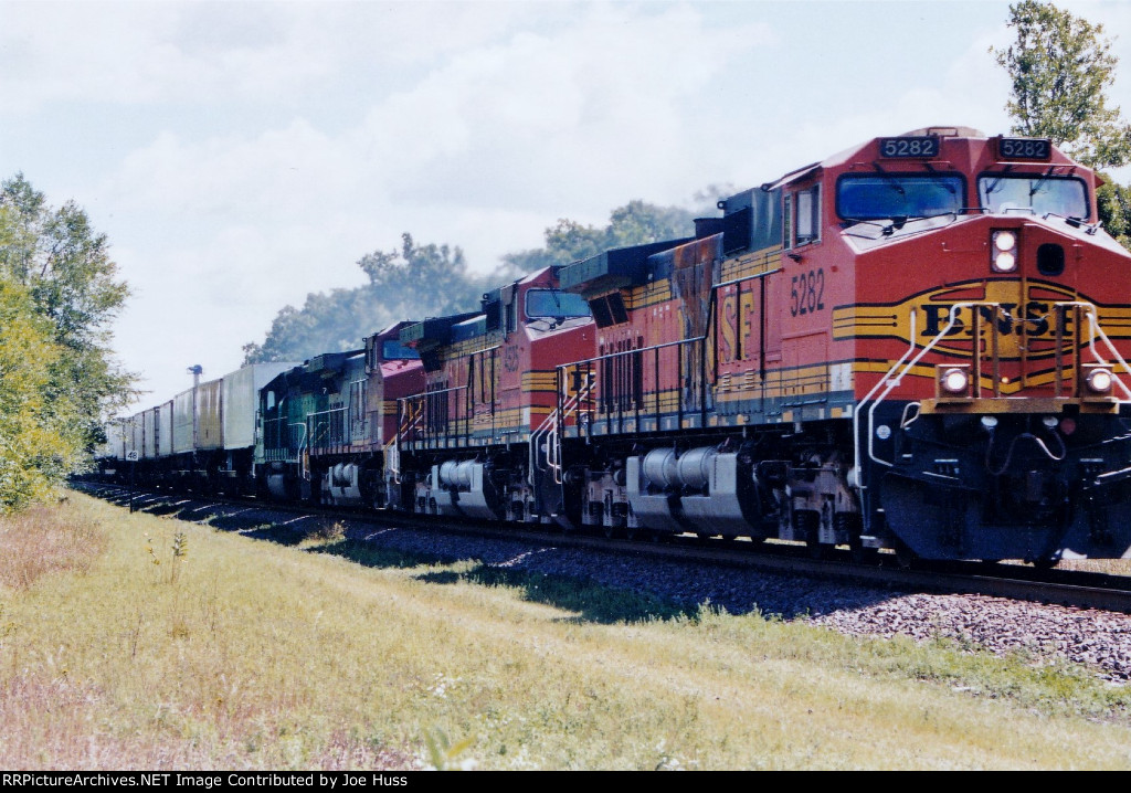 BNSF 5282 West